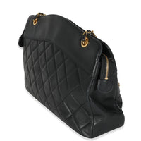 Vintage Black Quilted Lambskin Matelasse Chain Shoulder Bag