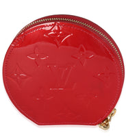 Red Monogram Vernis Porte Monnaie Chapeau