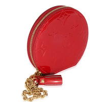 Red Monogram Vernis Porte Monnaie Chapeau