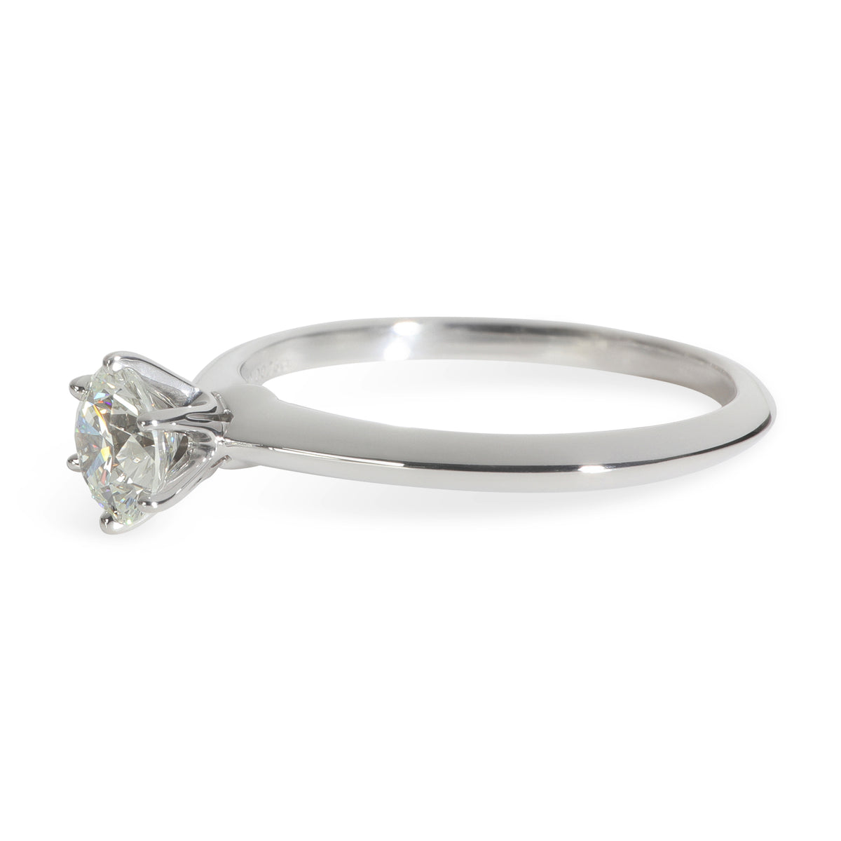 0.76 ct Round Brilliant Diamond Engagement Ring
