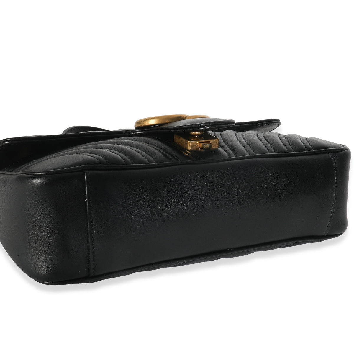 Black Calfskin Matelasse Medium GG Marmont Shoulder Bag