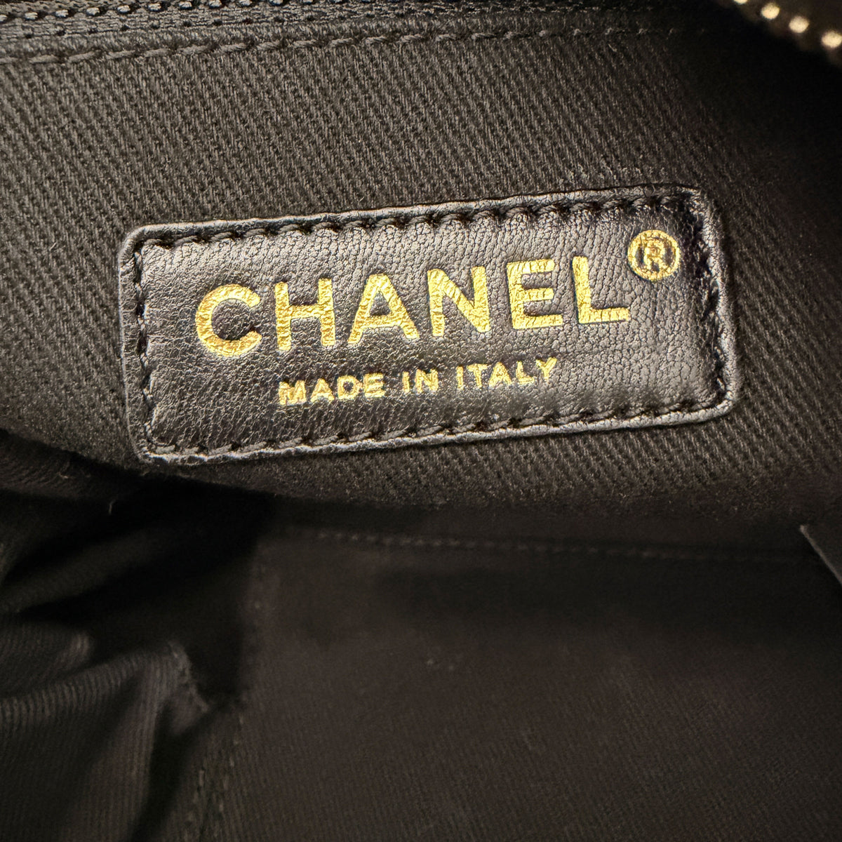 Vintage Black Lambskin Jersey Scales Camera Case