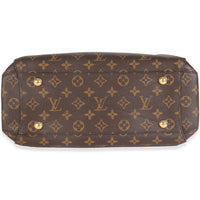 Monogram Canvas Montaigne MM