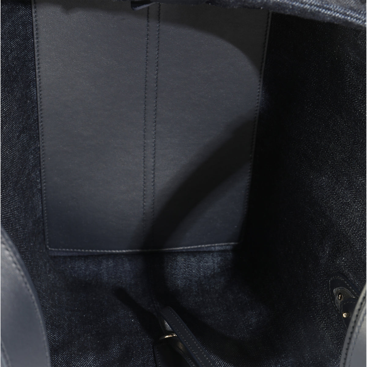 Dark Blue Denim Cannage Medium Toujours