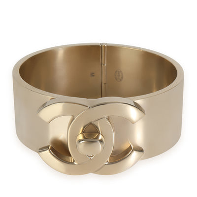 Gold-Plated  Wide CC Turnlock Bracelet