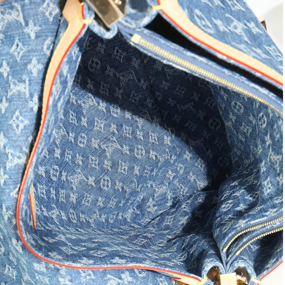 Blue Monogram Denim Dauphine Soft GM