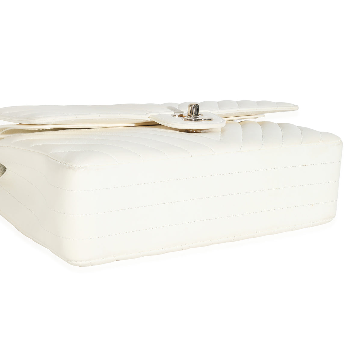 18C White Chevron Lambskin Medium Classic Double Flap Bag