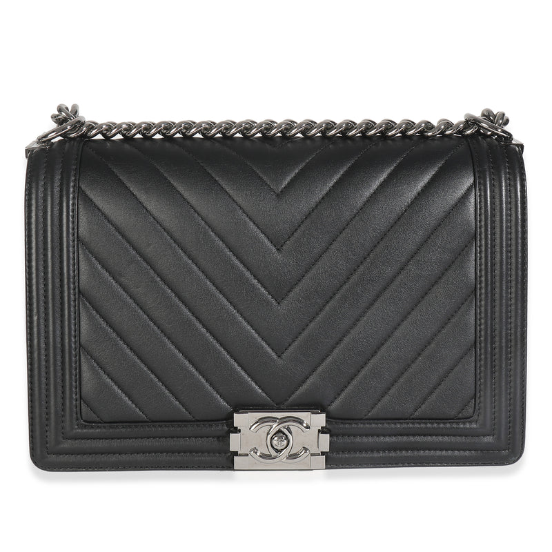 Chanel Black Calfskin Quilted Chevron New Medium Boy Bag Handbag fv