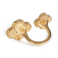 Yellow Gold Mother Of Pearl Magic Alhambra Between The Finger