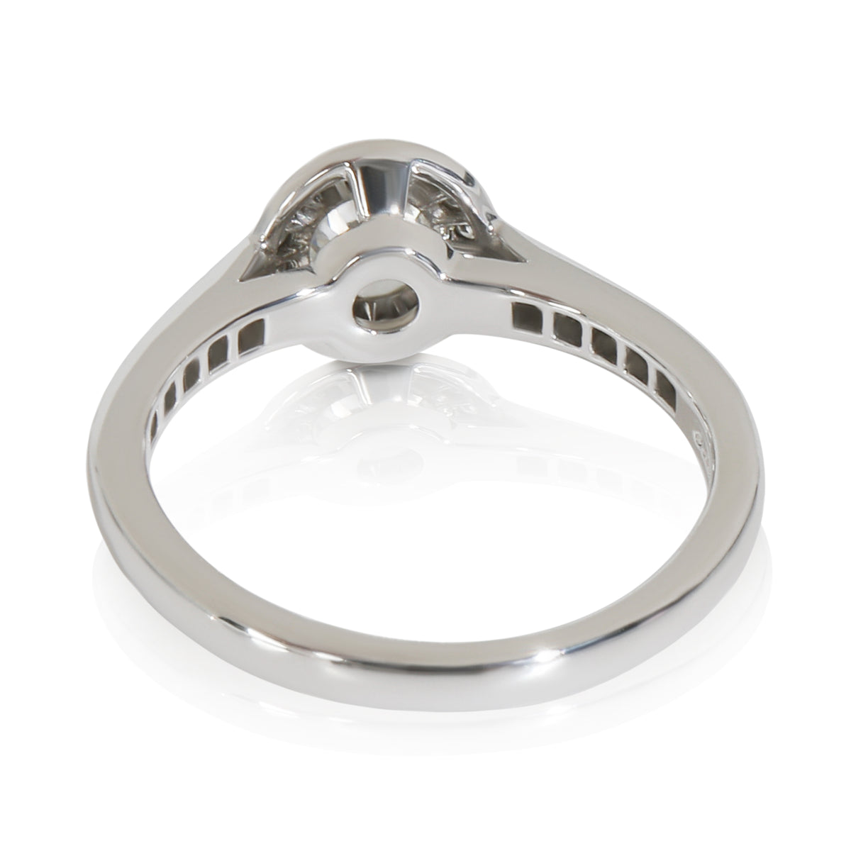 0.51 ct Round Brilliant Diamond Legacy Engagement Ring