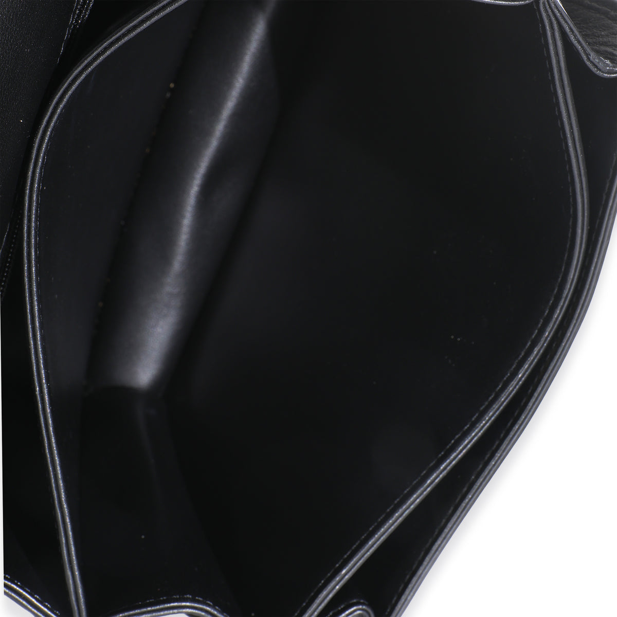 23A Black Quilted Patent Accordion Pushlock Top Handle Flap Bag