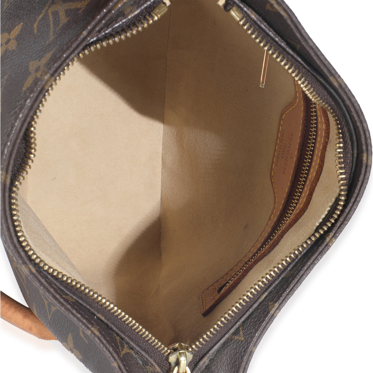 Monogram Canvas Looping MM