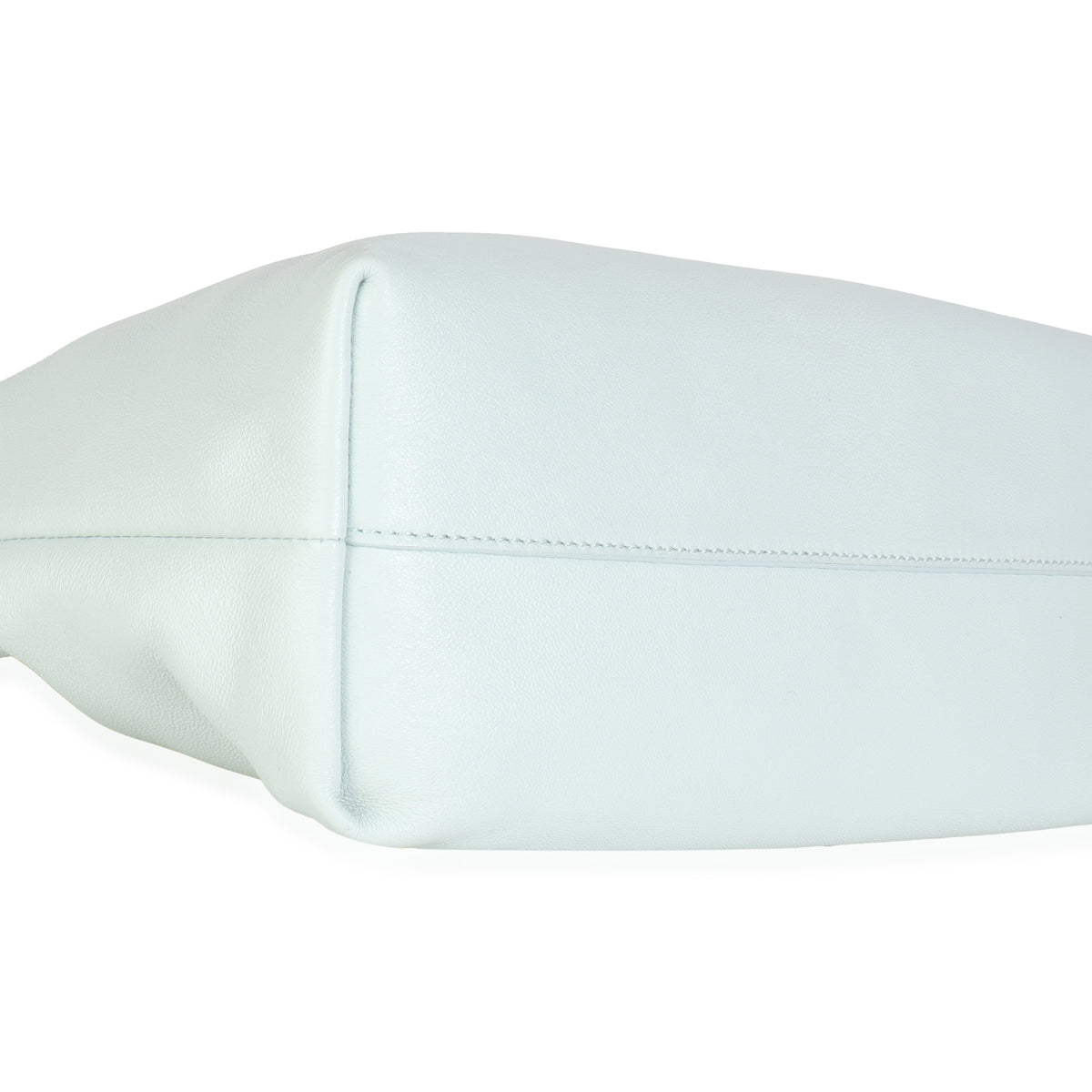 Light Blue Mellow Nappa Medium Donut Chain Flamenco