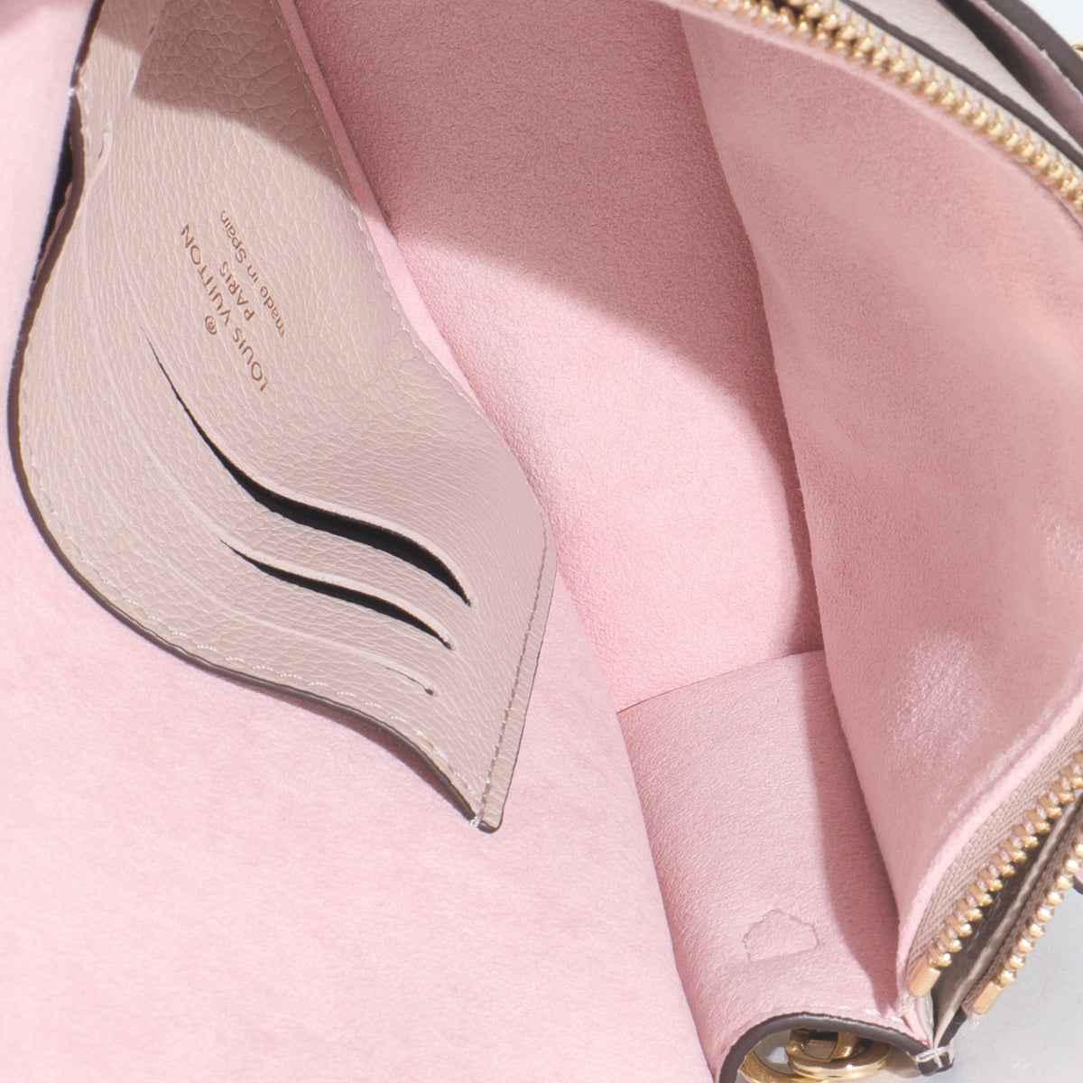 Greige Soft Calfskin My Lockme Chain Pochette