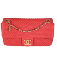 Chanel Red Wrinkled Chevron Quilted Lambskin Medium Surpique Flap Bag Handbag fv
