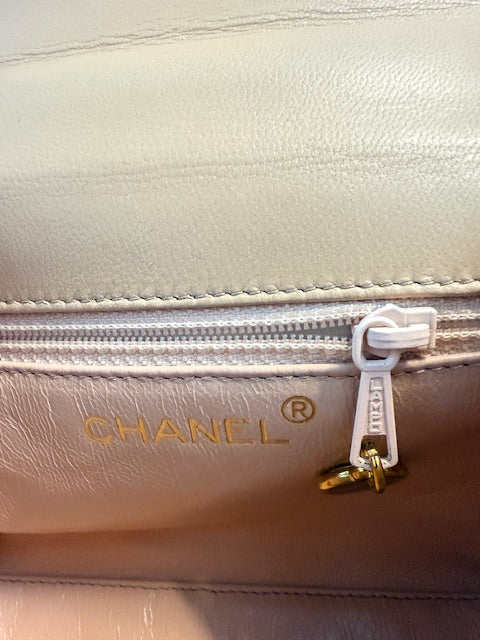 Chanel Vintage Beige Quilted Lambskin Mini Camellia Flap Bag Handbag ad3