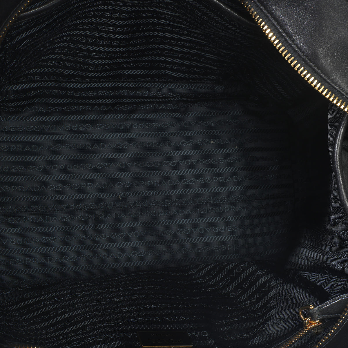 Black Tessuto Quilted Nylon Impunturato Bauletto