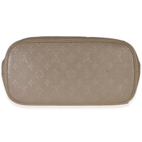 Tourterelle Giant Monogram Empreinte Neverfull MM