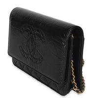 Black Shiny Aged Calfskin Timeless CC Wallet On Chain