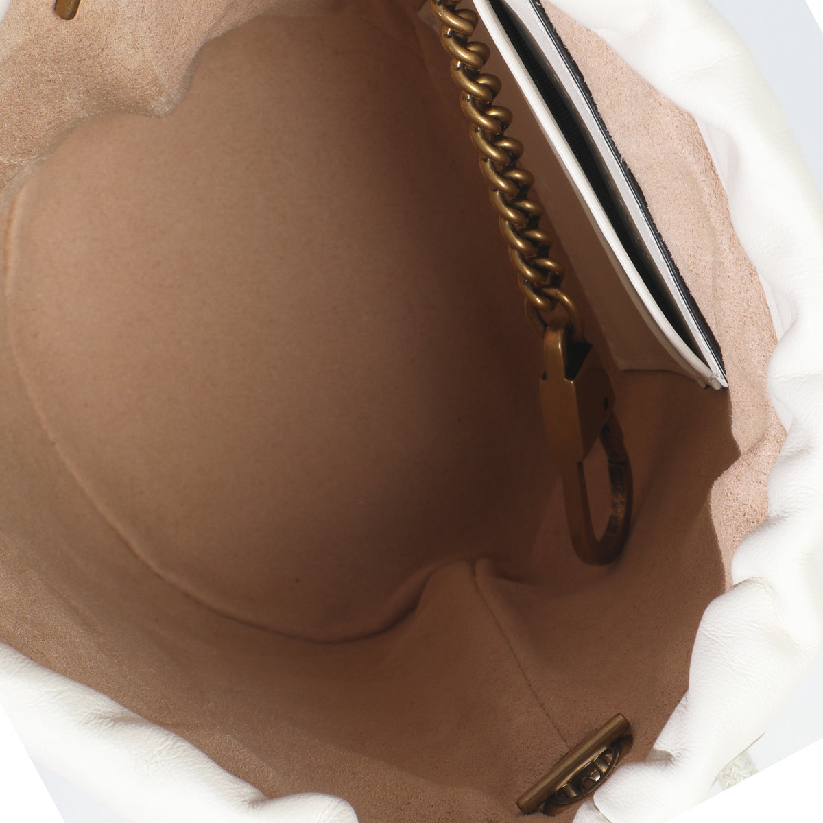 White Matelasse Calfskin GG Marmont Bucket Bag
