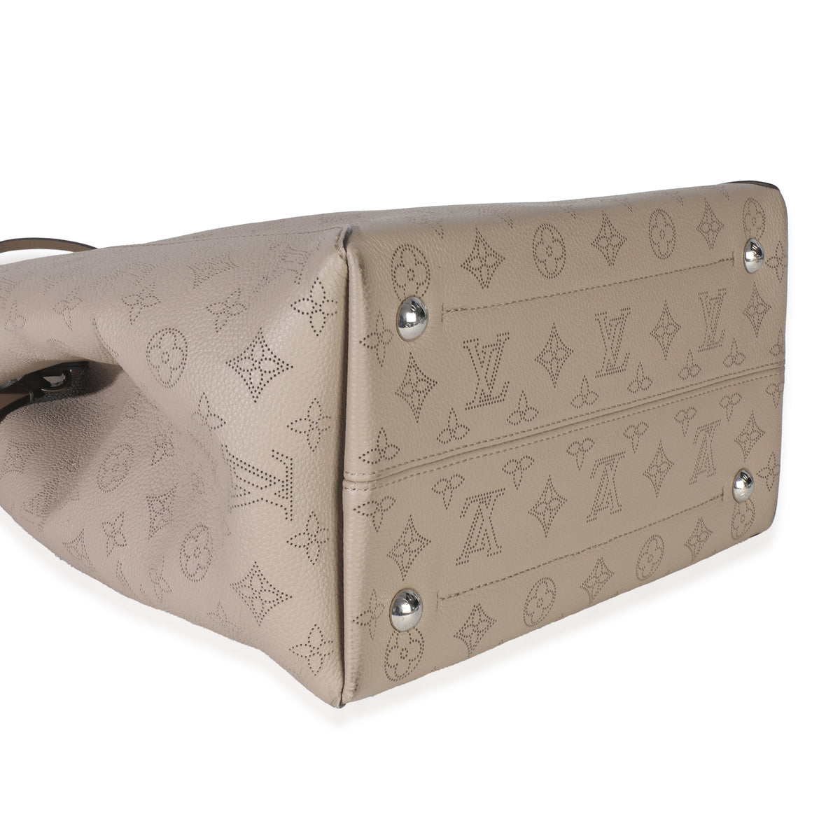 Louis Vuitton Galet Monogram Mahina Hina MM Handbag clasp