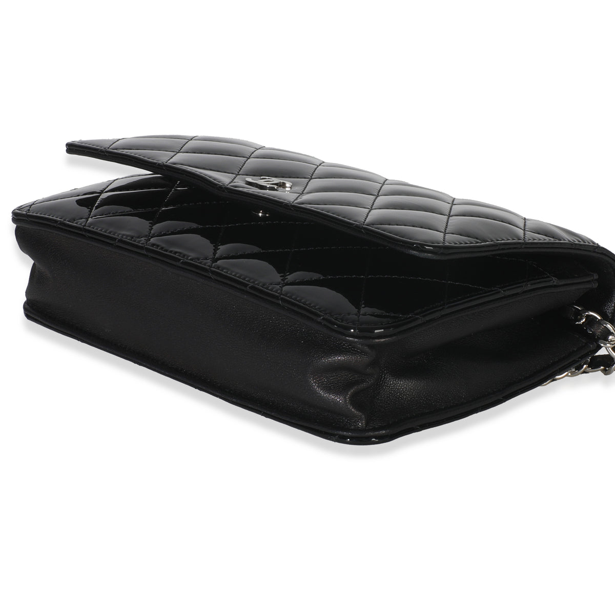 Black Quilted Patent Classic Wallet On Chain