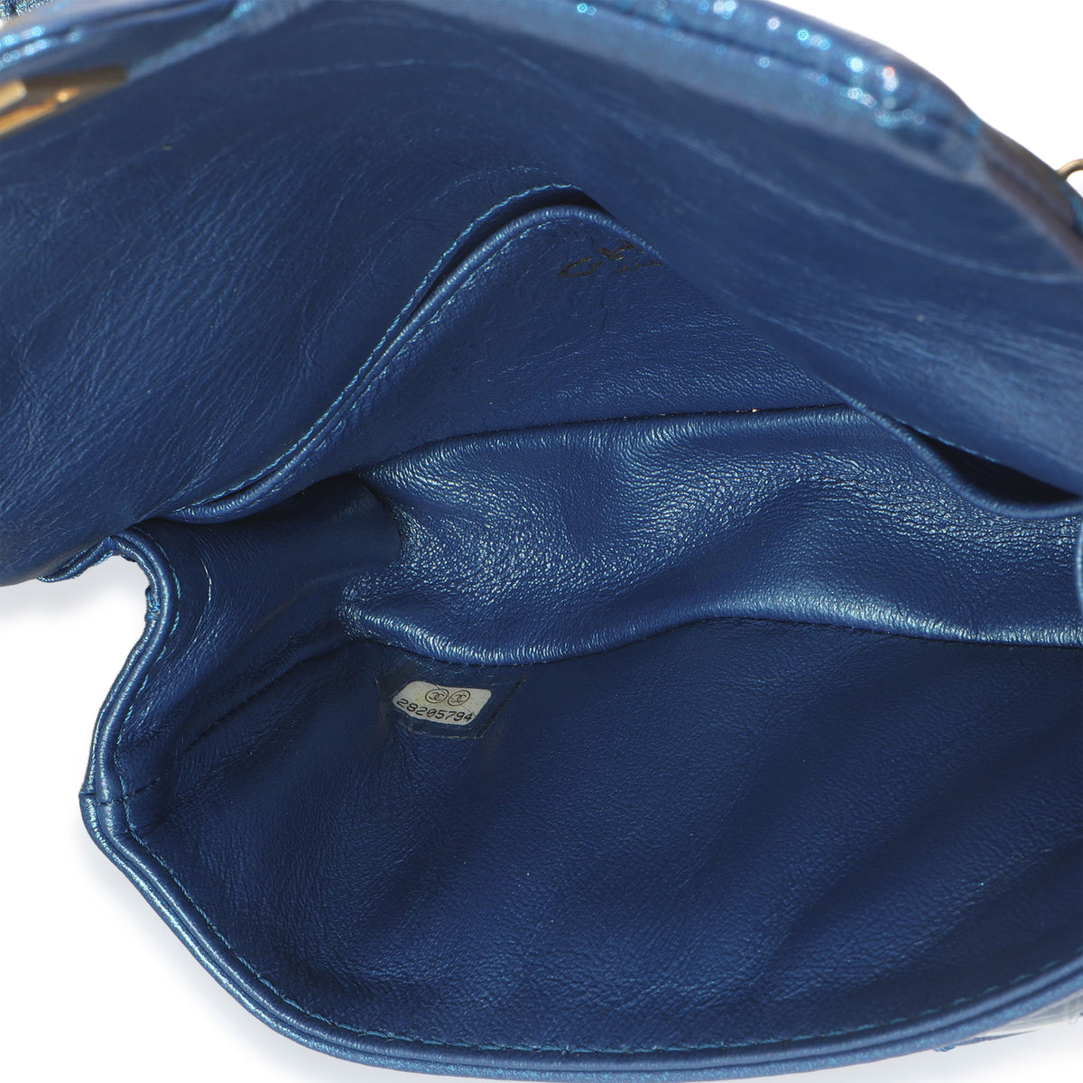 Chanel Blue Metallic Aged Quilted Calfskin 2.55 Reissue Flap Belt Bag Handbag av