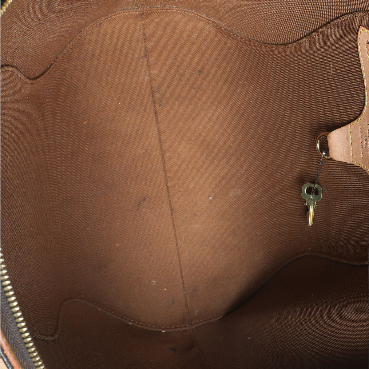 Vintage Monogram Canvas Ellipse MM