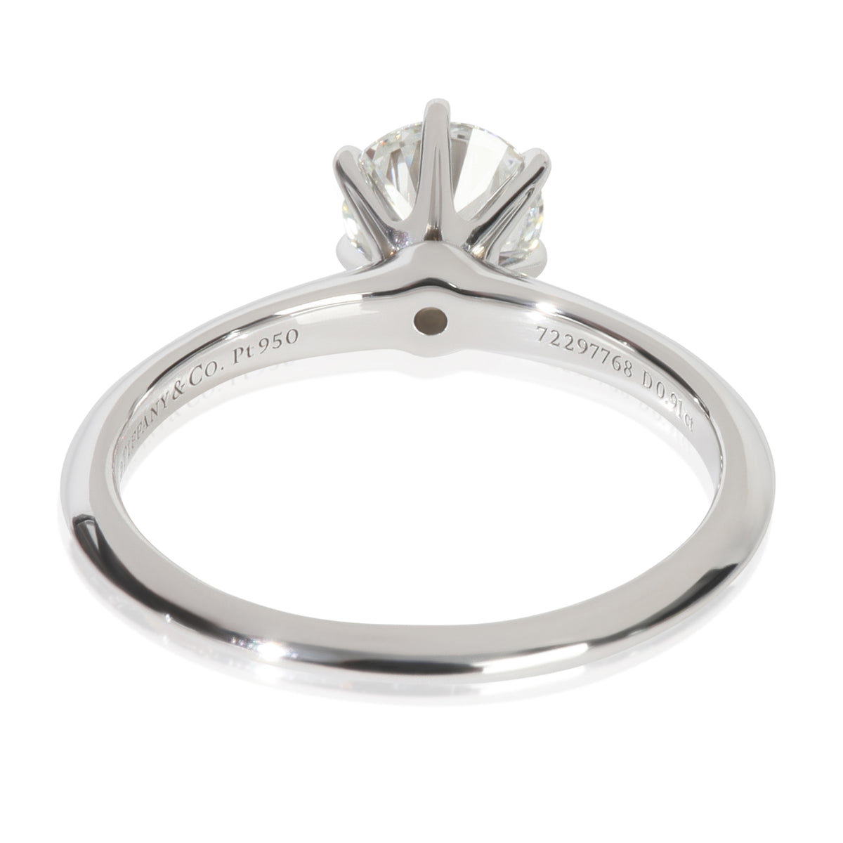 0.91 ct Round Brilliant Diamond Engagement Ring