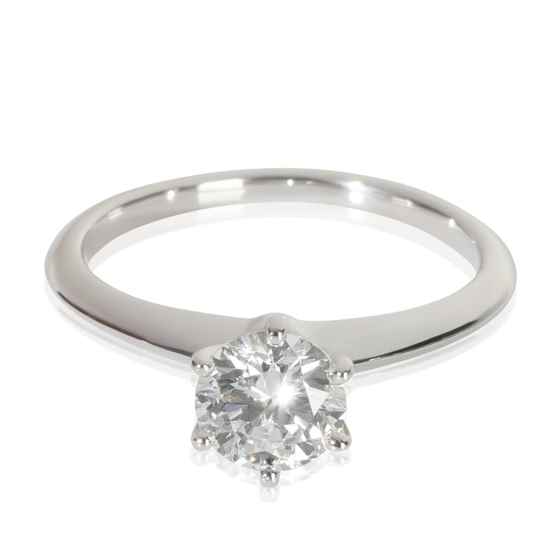 0.91 ct Round Brilliant Diamond Engagement Ring