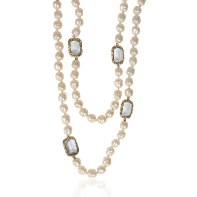 Gold-Plated  Vintage 1981 Baroque Faux Pearl & Gripoix Necklace