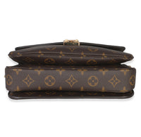 Monogram Canvas Pochette Metis