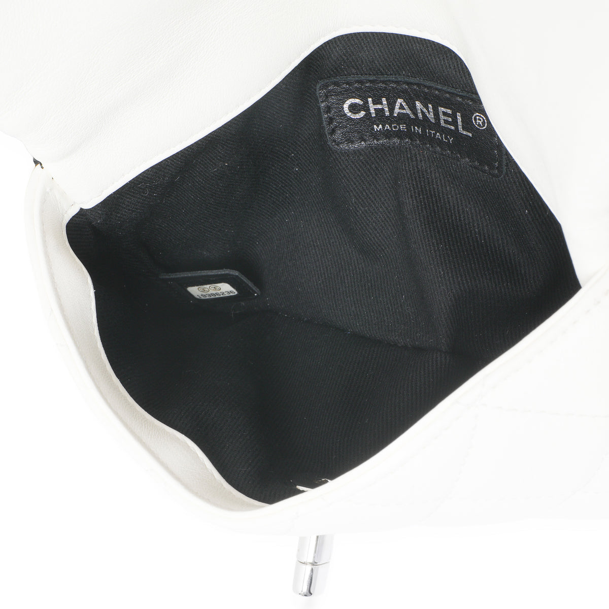Chanel Black White Quilted Lambskin Front Pocket Chain Flap Bag Handbag av