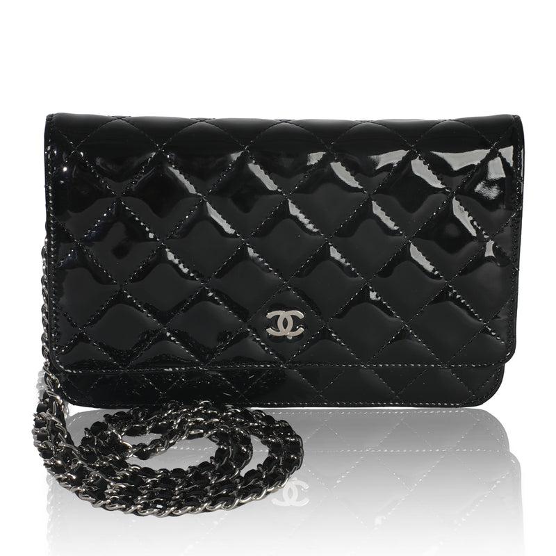Black Quilted Patent Classic Wallet On Chain