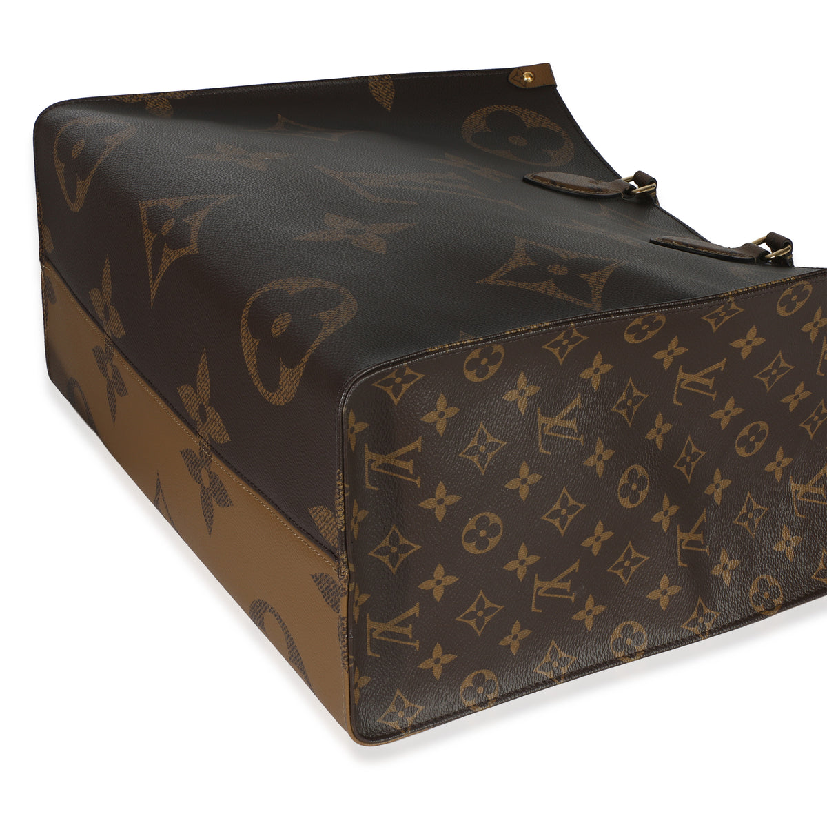 Reverse Monogram Canvas Onthego GM