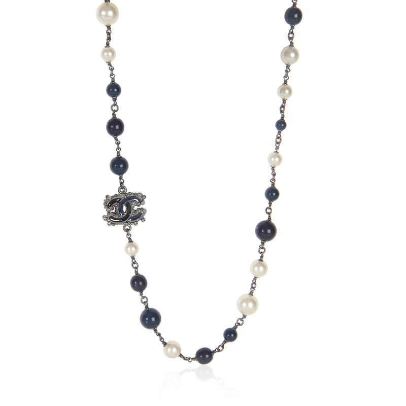2012 Faux Pearl & Blue Bead Necklace