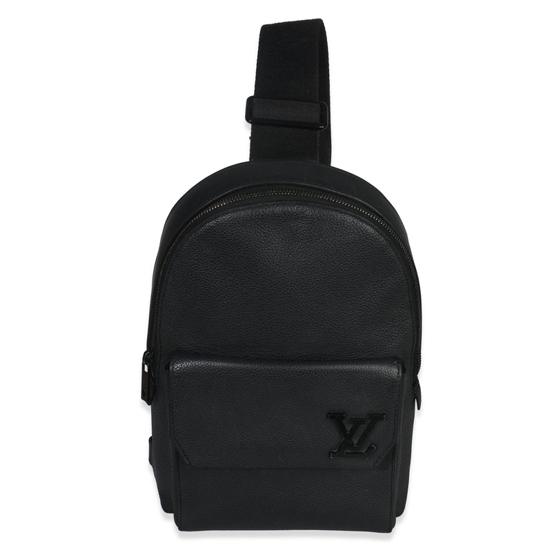 Black Waxy Calfskin Aerogram Pilot Slingbag