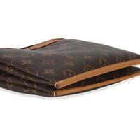 Louis Vuitton Monogram Canvas Legacy Saumur Messenger PM Handbag clasp