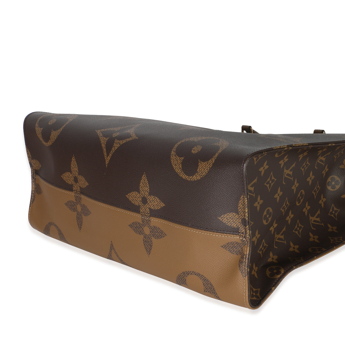 Reverse Monogram Canvas Onthego GM