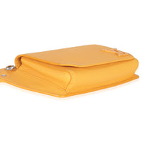 Louis Vuitton Safran Yellow Calfskin Aerogram Takeoff Slingbag Handbag av