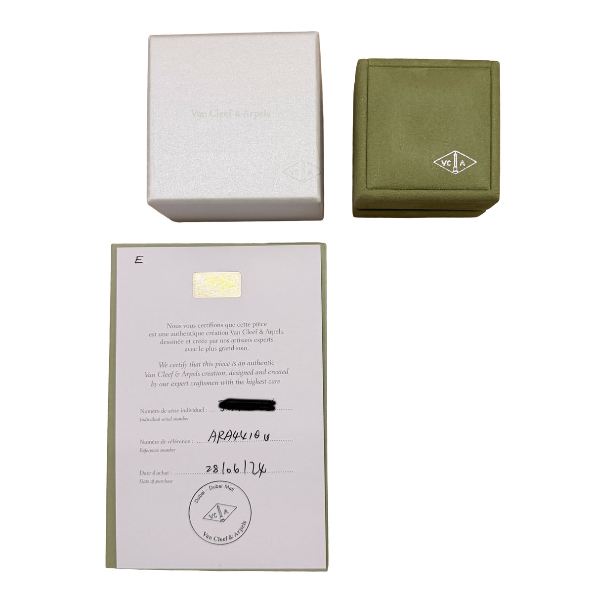 Yellow Gold Mother Of Pearl Vintage Alhambra Earrings