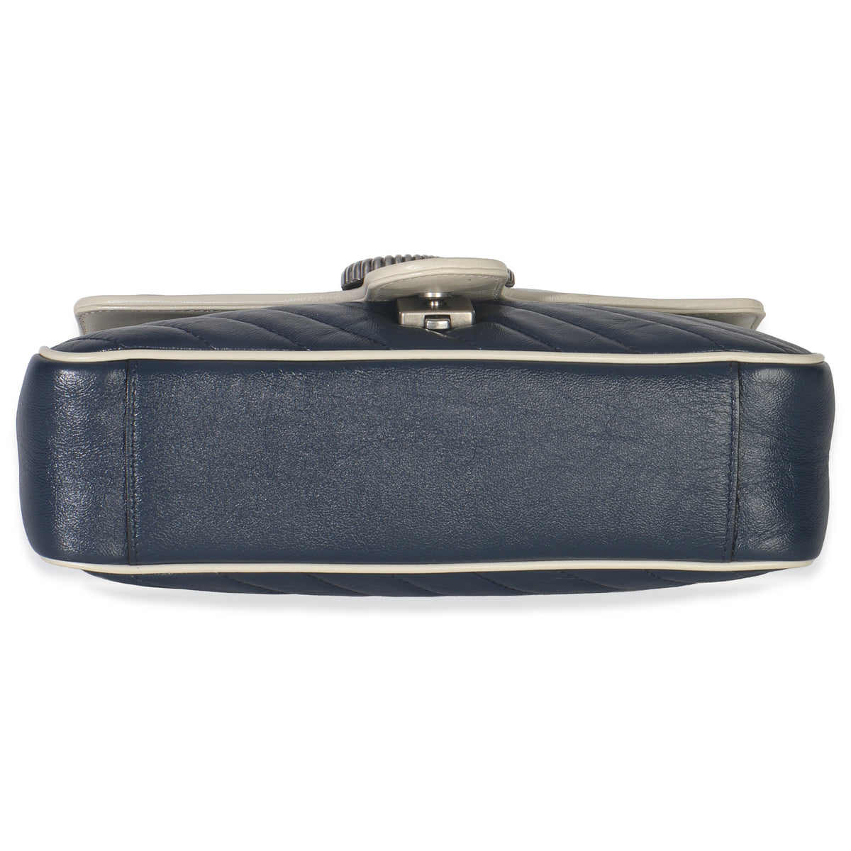 Gucci Navy White Calfskin Matelasse Diagonal Torchon Medium GG Marmont Bag Handbag stamp