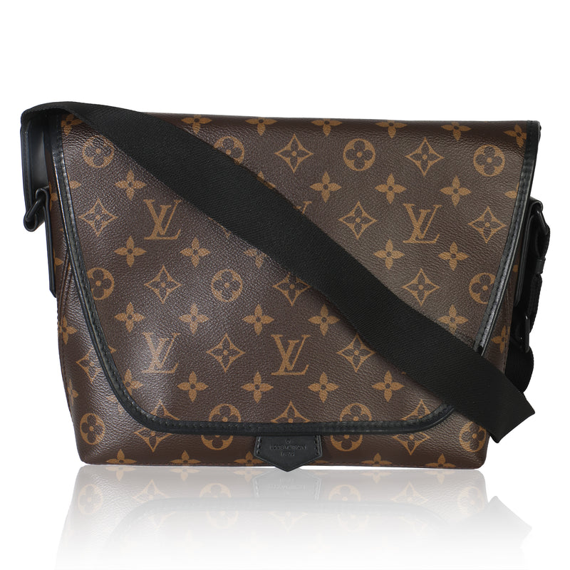 Monogram Macassar Canvas Magnetic Messenger