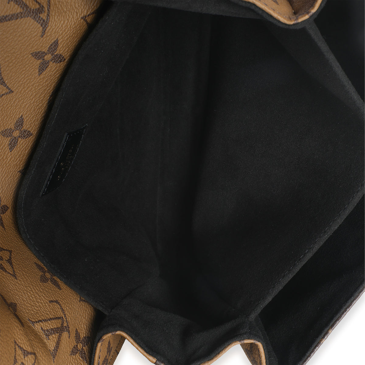 Monogram Reverse Canvas Pochette Metis