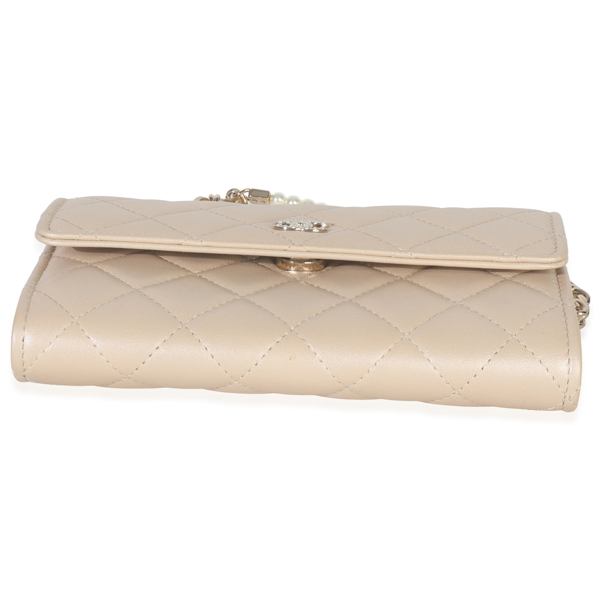 Beige Iridescent Quilted Lambskin Paris Hamburg Pearl Clutch With Chain
