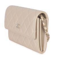 Beige Iridescent Quilted Lambskin Paris Hamburg Pearl Clutch With Chain