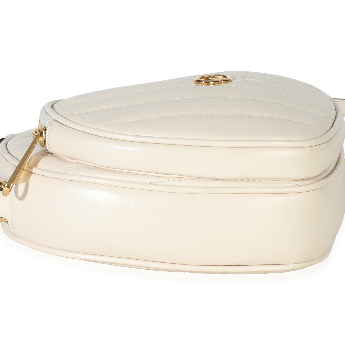Gucci Creme Matelasse Calfskin Diagonal Mini Interlocking G Heart Bag Handbag clasp