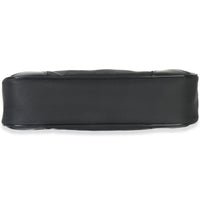 Prada Black Tessuto Nylon Re Edition 2002 Handbag clasp
