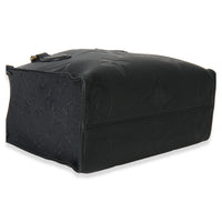 Louis Vuitton Black Monogram Empreinte Onthego PM Handbag av