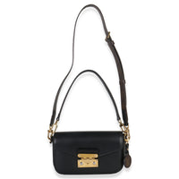 Louis Vuitton Black Calfskin Monogram Swing Bag Handbag av